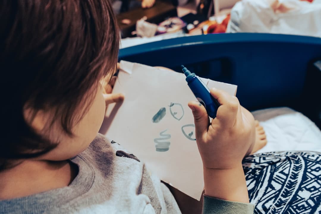 Activité pédagogique avec de jeunes enfants